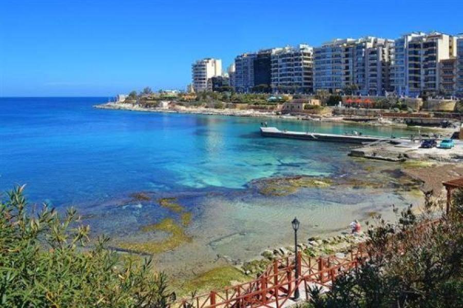 Stunning 2Br Holiday Penthouse In Central Sliema Exterior foto